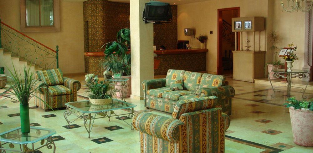 Hotel Quinta Cesar Сан Хуан де лос Лагос Екстериор снимка