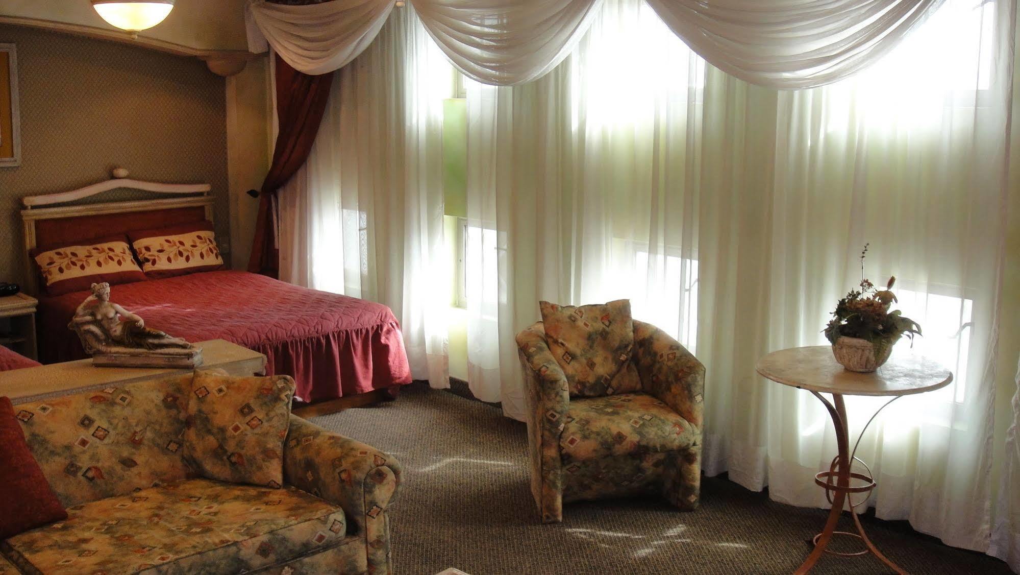 Hotel Quinta Cesar Сан Хуан де лос Лагос Екстериор снимка