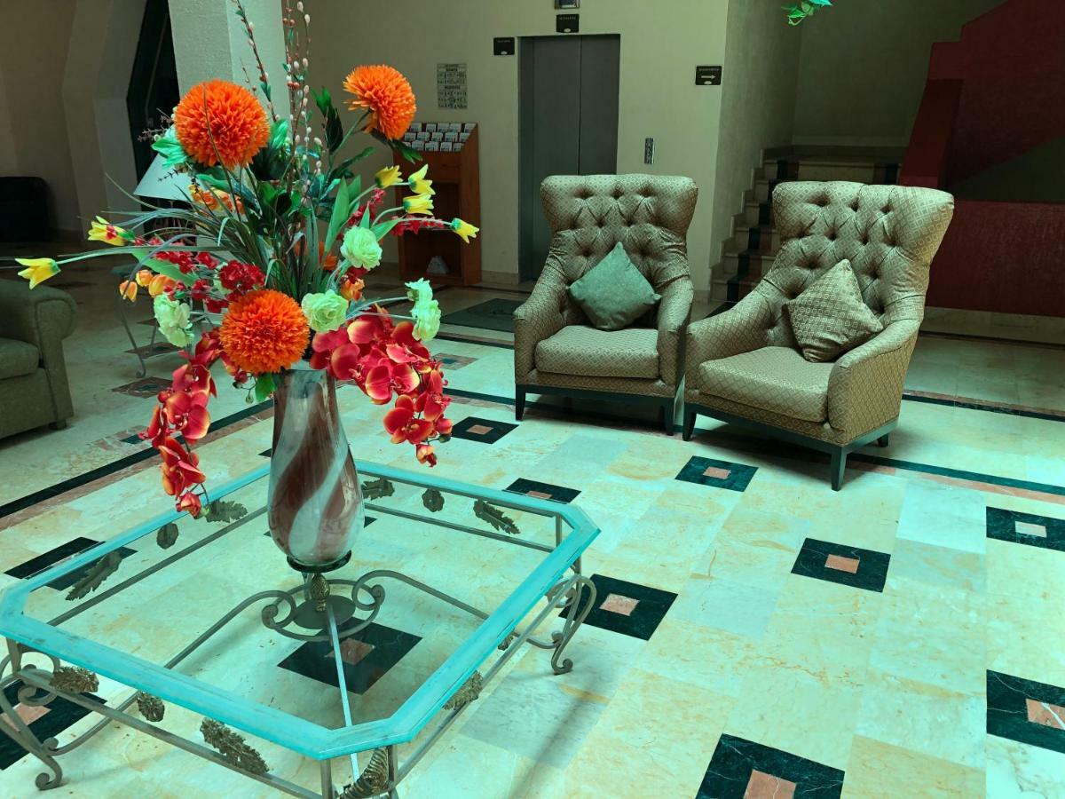 Hotel Quinta Cesar Сан Хуан де лос Лагос Екстериор снимка